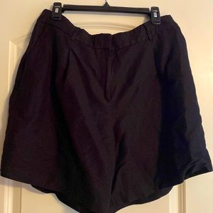 Loft Linen Blend Shorts